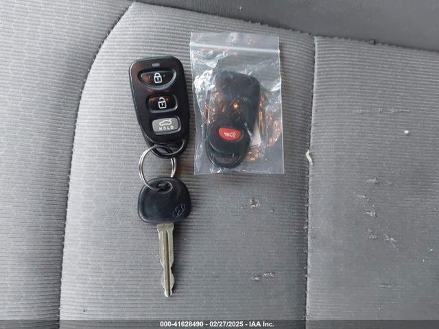 5NPD84LFXJH258869 Hyundai ELANTRA SEL