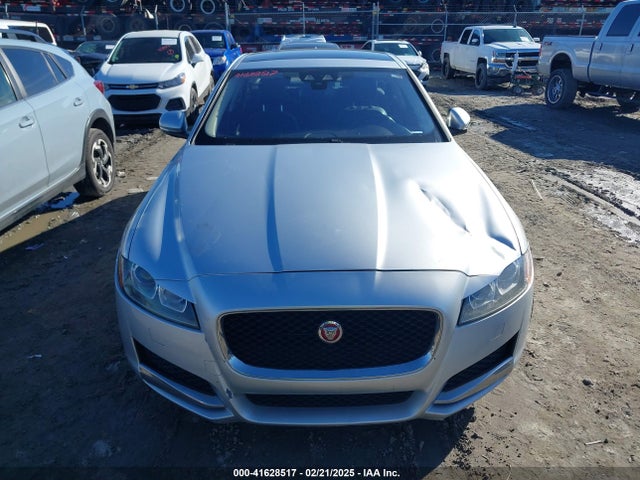 Jaguar s/c lev3 sulev30 2017 SAJBR4BV5HCY33559 Image 12