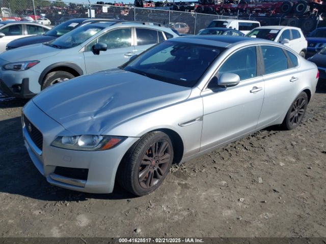 2017 JAGUAR XF SAJBR4BV5HCY33559 Photo 1
