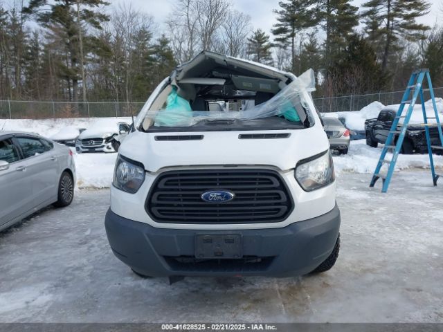 1FTYR1ZM1GKB40867 Ford Transit-250