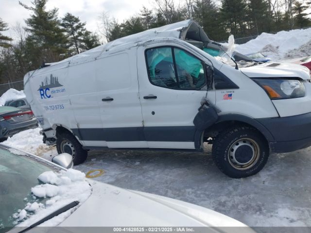 1FTYR1ZM1GKB40867 Ford Transit-250
