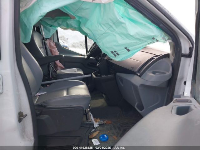 1FTYR1ZM1GKB40867 Ford Transit-250