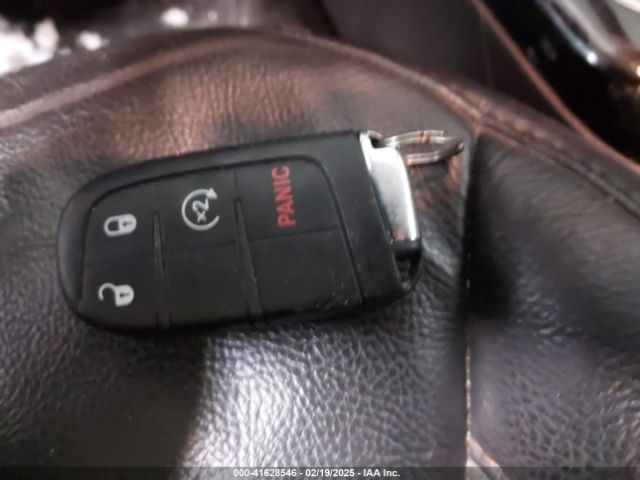 3C4NJDCB7HT679559 Jeep New Compass Limited 4x4