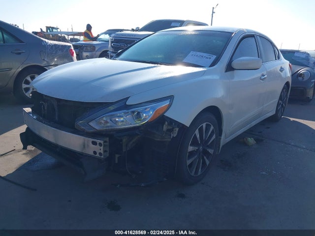 1N4AL3AP5HC137248 Nissan Altima 2.5 Sv