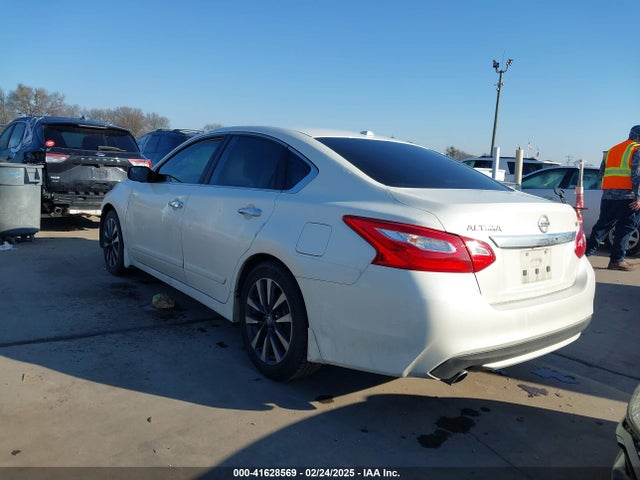 1N4AL3AP5HC137248 Nissan Altima 2.5 Sv