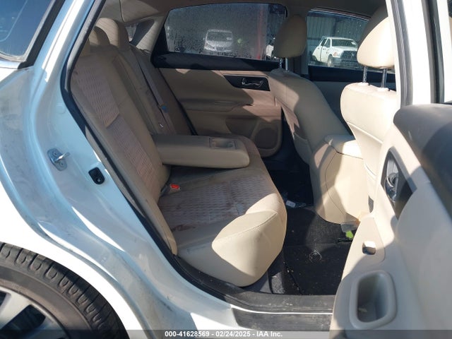 1N4AL3AP5HC137248 Nissan Altima 2.5 Sv