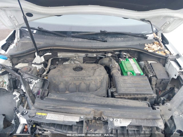 3VV0B7AX5KM053471 Volkswagen Tiguan 2.0t S