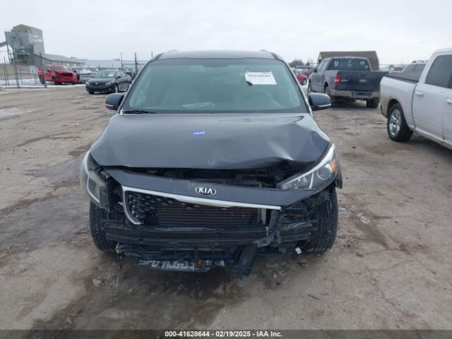 KNDMB5C11J6407692 KIA SEDONA LX