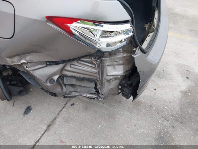 Toyota COROLLA LE 2016 5YFBURHE0GP372696 Image 6