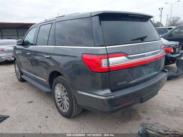 2018 LINCOLN NAVIGATOR 5LMJJ2NT4JEL11640 Photo 2