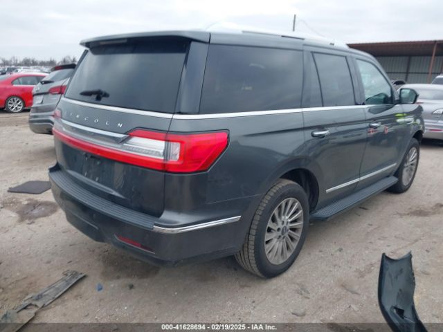 2018 LINCOLN NAVIGATOR 5LMJJ2NT4JEL11640 Photo 3