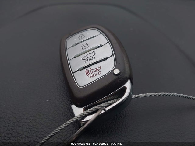 Hyundai Elantra Value Edition 2018 5NPD84LF9JH264775 Image 11