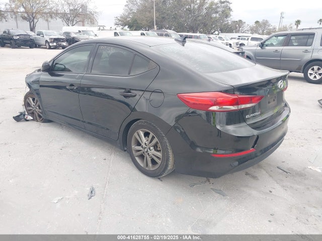 Hyundai Elantra Value Edition 2018 5NPD84LF9JH264775 Image 3