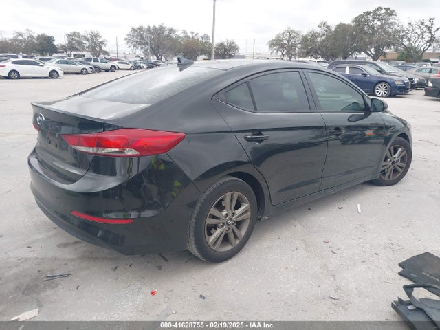 Hyundai Elantra Value Edition 2018 5NPD84LF9JH264775 Image 4