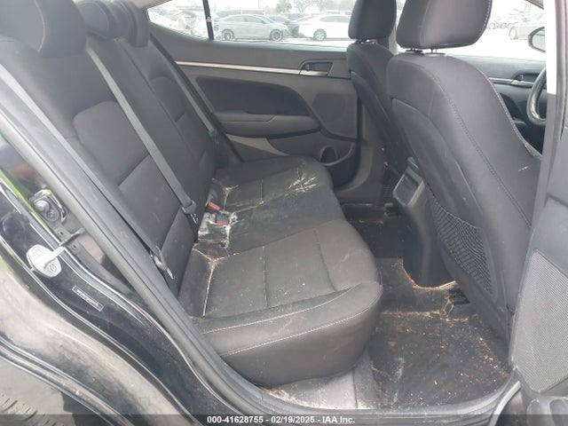 Hyundai Elantra Value Edition 2018 5NPD84LF9JH264775 Image 8