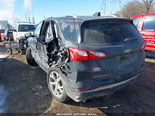 2GNAXTEXXJ6313127 Chevrolet EQUINOX LT