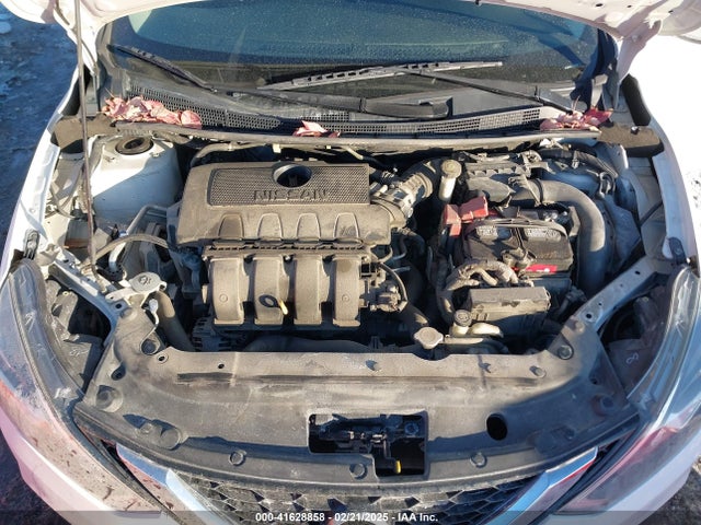 3N1AB7AP8JL627605 Nissan SENTRA SV