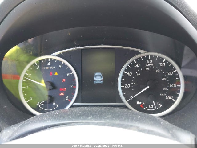 3N1AB7AP8JL627605 Nissan SENTRA SV