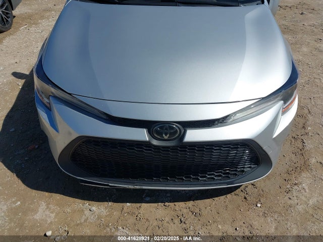 JTDEPMAE6N3014123 Toyota COROLLA LE