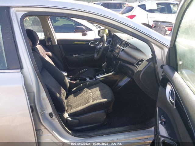 3N1AB7AP5JY250931 Nissan SENTRA SV