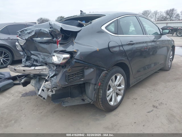 Chrysler 200 Limited 2015 1C3CCCAB5FN693203 Image 4