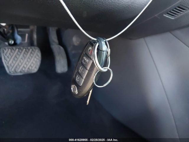 3N1AB7AP1HY308317 Nissan 2017
