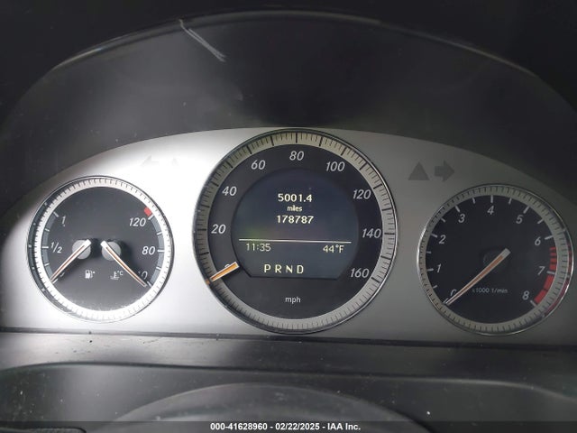 2008 Mercedes-benz C 300 Luxury/sport მანქანა იყიდება აუქციონზე, vin: WDDGF54XX8R031853, აუქციონის ნომერი: 41628960
