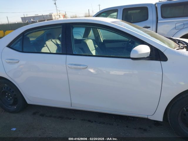 2T1BURHE5KC175774 Toyota COROLLA LE