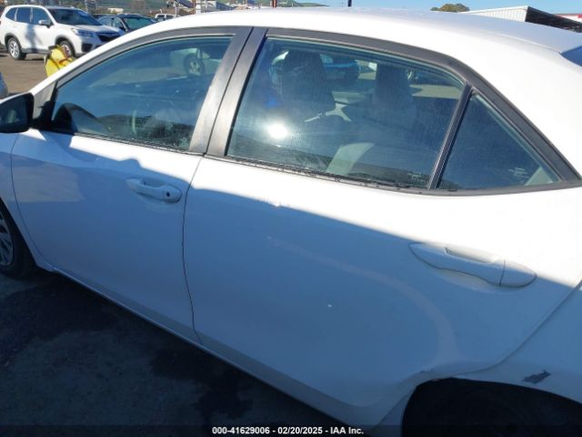 2T1BURHE5KC175774 Toyota COROLLA LE