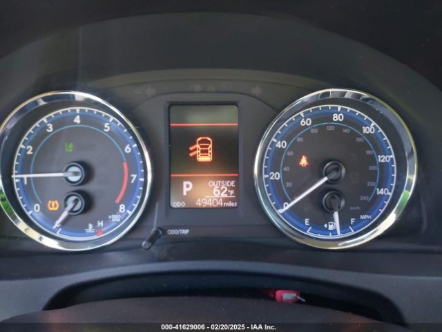 2T1BURHE5KC175774 Toyota COROLLA LE