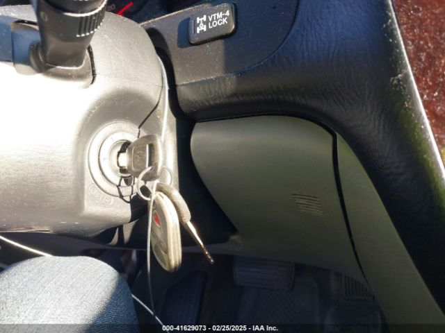 2005 ACURA MDX 2HNYD18235H549918 Photo 10