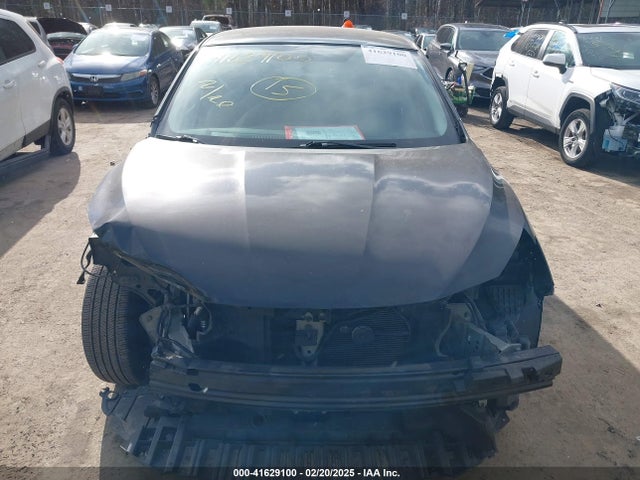 3N1AB7AP7HY381725 Nissan SENTRA S
