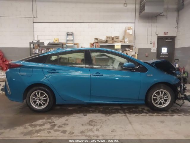 JTDKARFP1J3096185 Toyota Prius Prime Plus