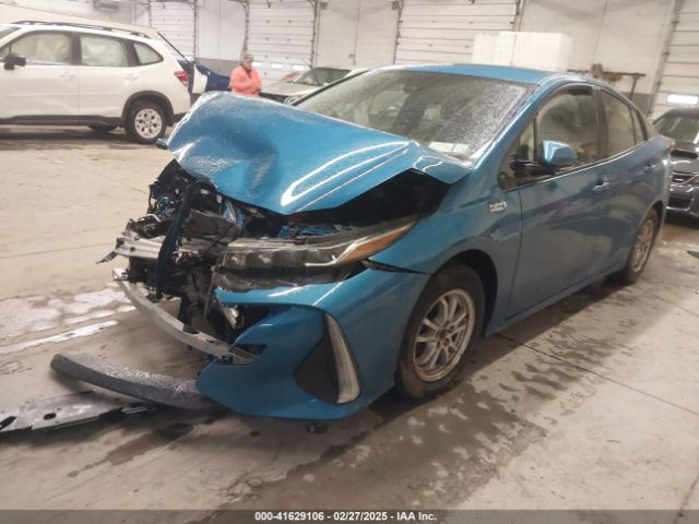 JTDKARFP1J3096185 Toyota Prius Prime Plus