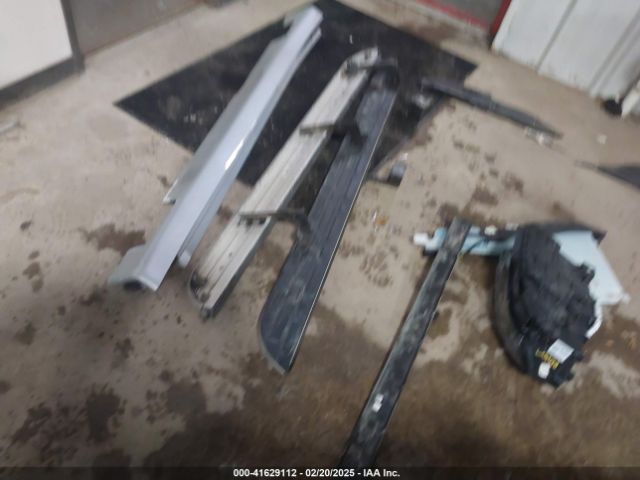 1C4RJHDG2N8633960 Jeep Grand Cherokee Overland 4x4