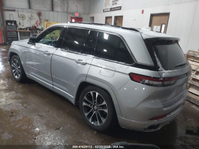1C4RJHDG2N8633960 Jeep Grand Cherokee Overland 4x4