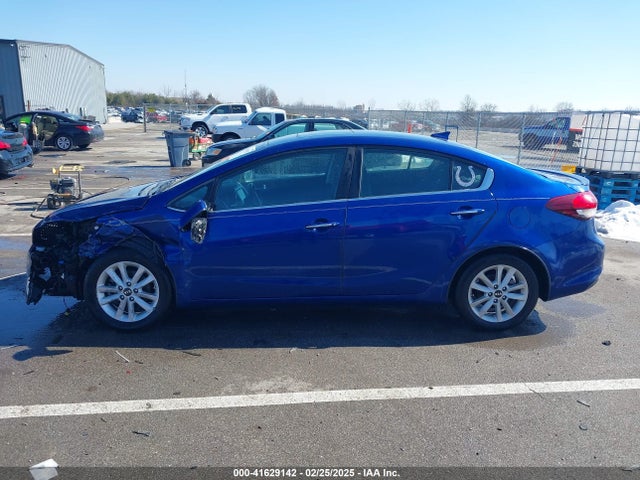3KPFL4A77HE125715 KIA FORTE S