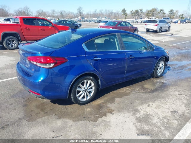 3KPFL4A77HE125715 KIA FORTE S