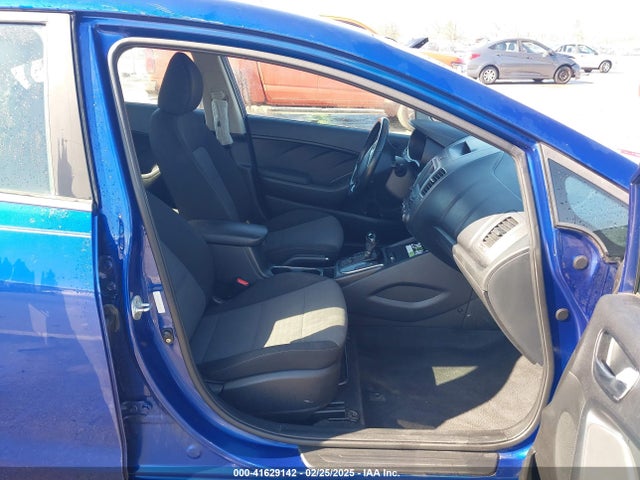 3KPFL4A77HE125715 KIA FORTE S