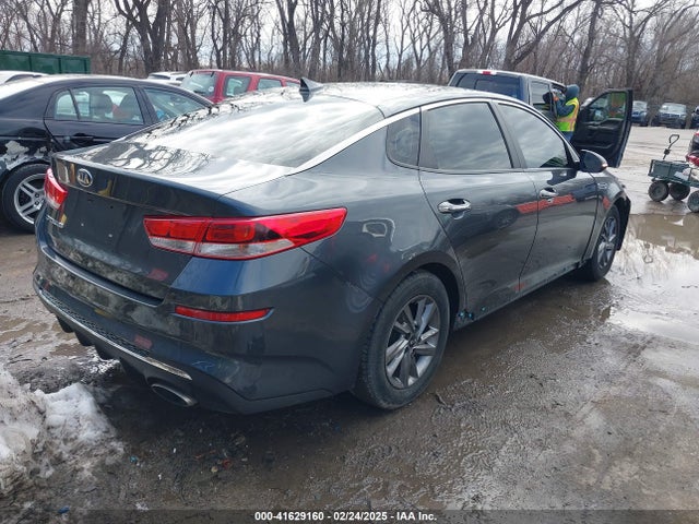 5XXGT4L38LG387015 KIA Optima Lx