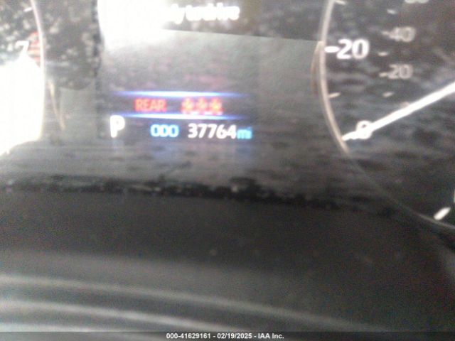 5YFB4MDE4PP058896 Toyota COROLLA LE