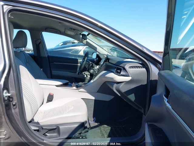 4T1G11AK8PU742730 Toyota CAMRY SE