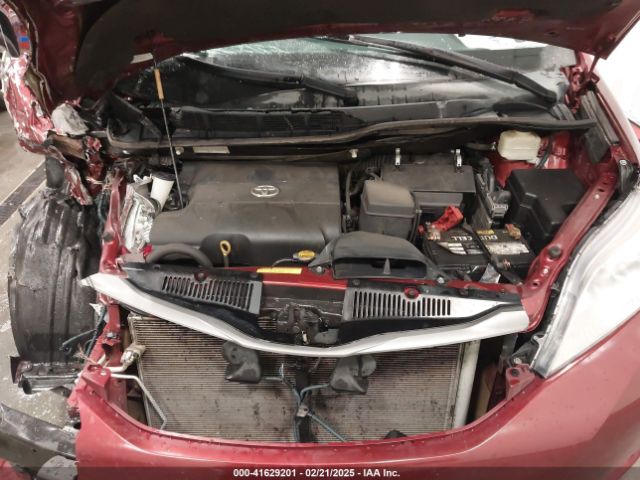 5TDDK3DC8ES079682 Toyota Sienna Xle/limited