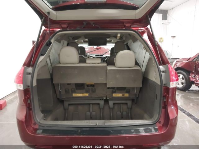 5TDDK3DC8ES079682 Toyota Sienna Xle/limited
