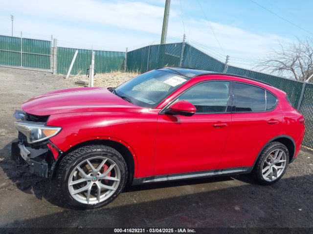 ZASFAKNN1J7B64820 Alfa Romeo Stelvio Ti Sport Awd