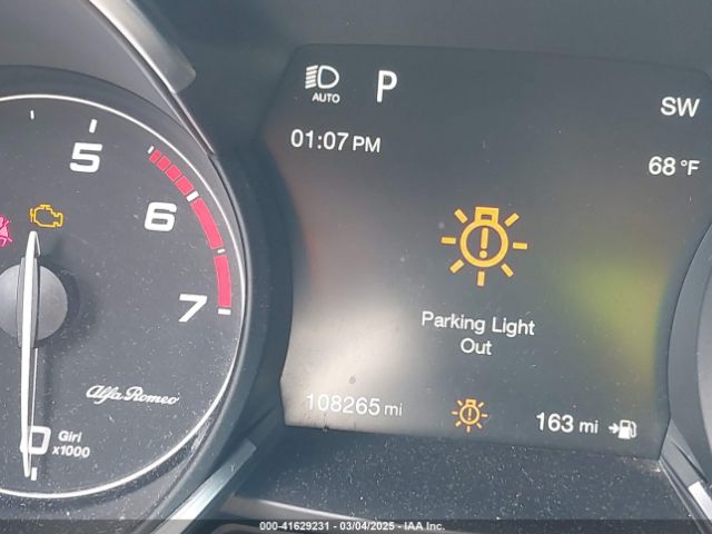 ZASFAKNN1J7B64820 Alfa Romeo Stelvio Ti Sport Awd