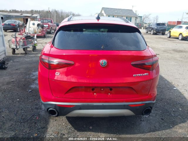 ZASFAKNN1J7B64820 Alfa Romeo Stelvio Ti Sport Awd