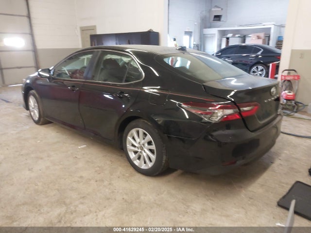 4T1C11AK6RU203217 Toyota CAMRY LE