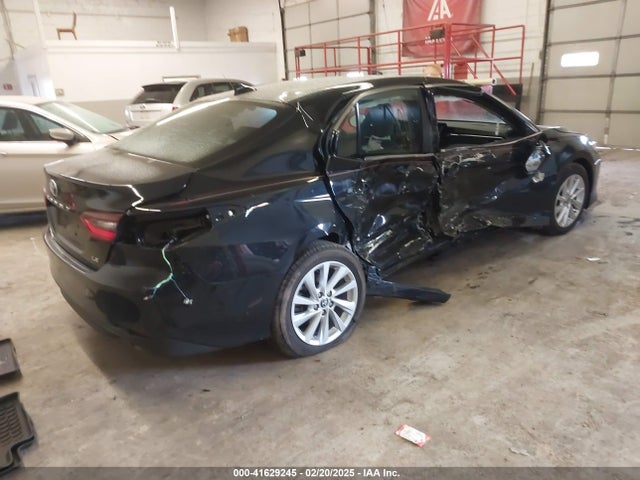 4T1C11AK6RU203217 Toyota CAMRY LE