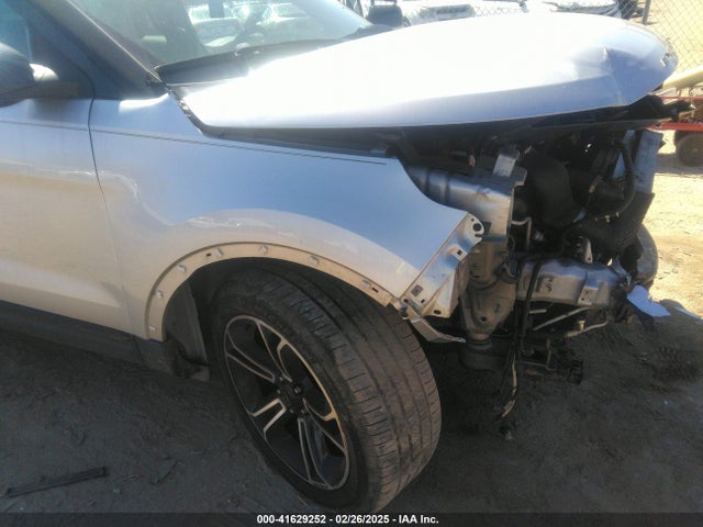 Ford EXPLORER SPORT 2014 1FM5K8GT0EGA43424 Image 17